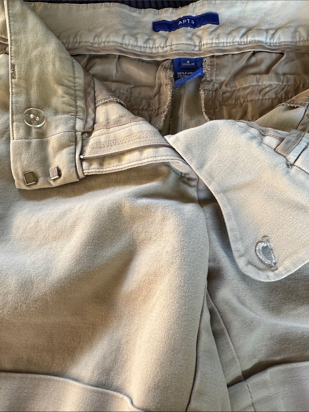Apt. 9 Tan Roll-Hem Chino Shorts, size 4 - Picture 3 of 8
